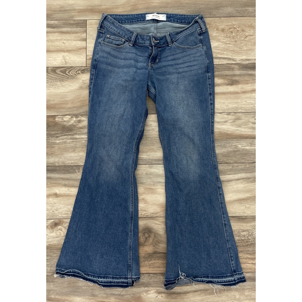 Hollister Ultra Low Rise Flare Jeans 10R/30 Medium Wash Denim